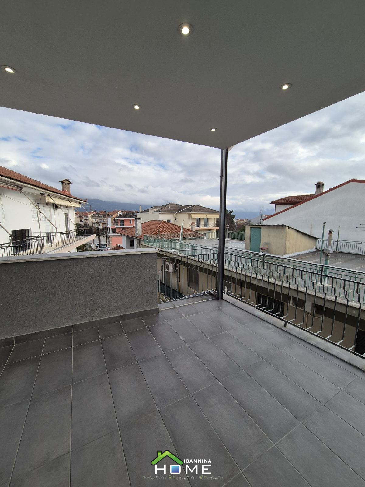 IMG-8c4c8e65adb059fdd69f94fe36d434dd-V