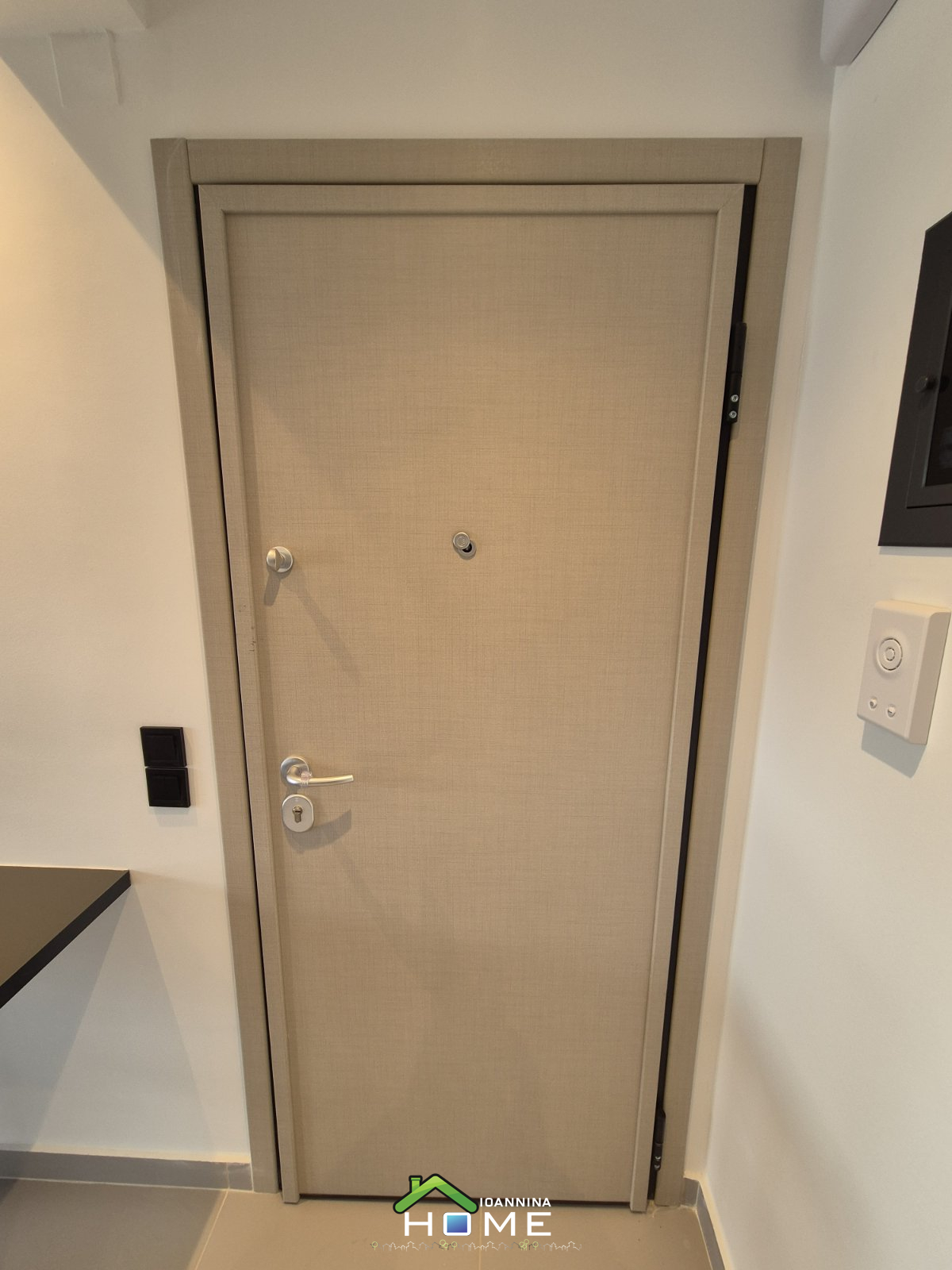 IMG-aca080f7077975b1f94f689f050e53a1-V